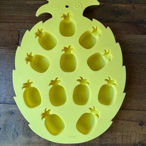 Yellow Pineapple Silicone Mold
